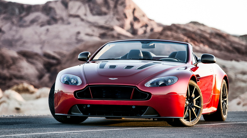 Illustration for article titled Aston Martin V12 Vantage S Roadster: This Is It